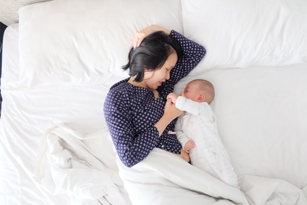 should you change restrict diet when breastfeeding